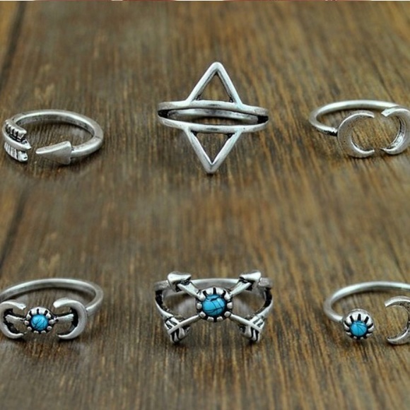 Bohemian Moon Direction Midi Rings Set - Picture 2 of 6